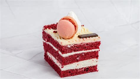 the cake box mosta